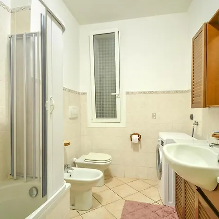 Apartament Lovely In With Wifi San Remo